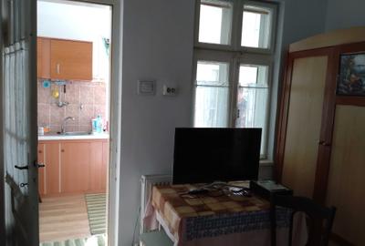 Casă cu 4 camere în Central - 4