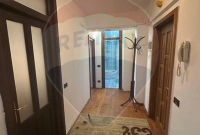 Apartament Decomandat cu 2 Camere de Inchiriat -Locatie Excelenta - 2