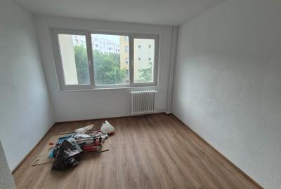 Apartament cu 3 camere semidecomandat în Colentina - 5