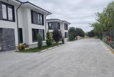 Complex rezidential cu 7 vile langa Laguna Albastra - 43