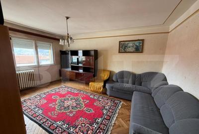 Apartament de vanzare cu 2 camere in Cugir, 49 mp+ pivnita. - 1