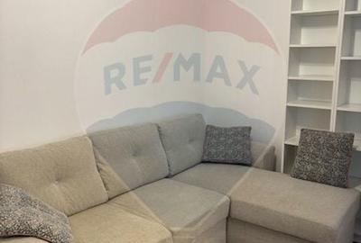 Apartament cu 2 camere semidecomandat, mobilat în Central