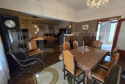 Casa individuala cu 4 camere, 581 mp teren, zona centrala, Sebes - 1