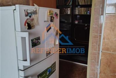 Apartament cu 3 camere decomandat în Rahova - 6