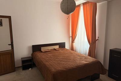 Apartament cu 3 camere decomandat în Sub Arini - 6