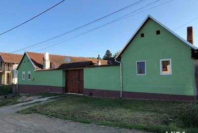 Casă cu 4 camere cu Teren 1700 Mp în Central - 9