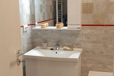 Apartament cu 3 camere decomandat în Sud - 2