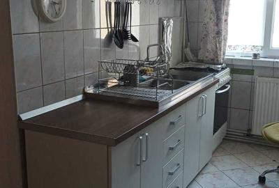 Apartament cu 2 camere decomandat în Precista - 8