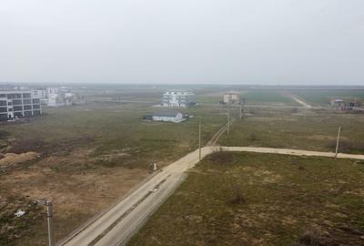 Teren de 1050 mp, în Sud