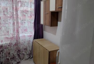 Garsonieră decomandată în Tractorul - 2