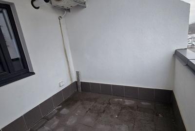 Apartament cu 2 camere decomandat în Sisești - 5