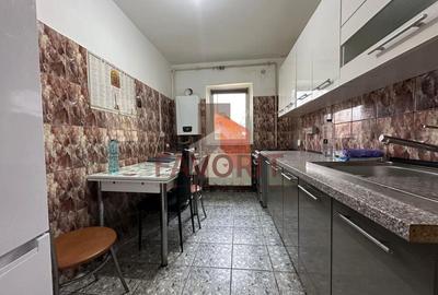 Apartament cu 3 camere decomandat, mobilat în Lipovei - 3