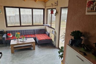 Casa cu mansarda de vanzare - 2