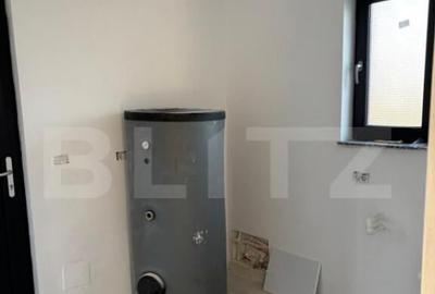 Casa cu 6 camere, 160 mp, ?i teren generos de 900 mp, zona - 8