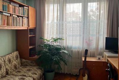 Apartament cu 4 camere în Crihala - 3