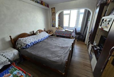 Apartament cu 2 camere decomandat în Alexandru cel Bun