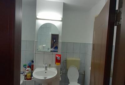 Garsonieră decomandată în Fetești - 5