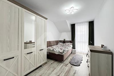 Duplex cu 4 camere cu Canalizare în Est - 6