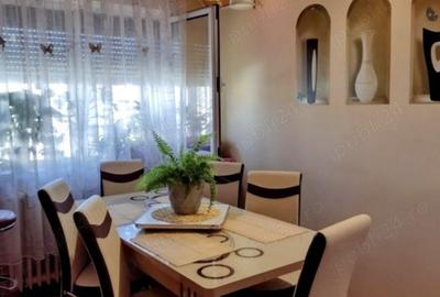 Apartament cu 4 camere semidecomandat în Cet - 5