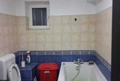 Casă cu 2 camere cu Teren 100 Mp în Rahova