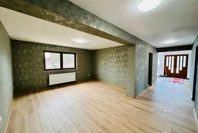 Casă cu 5 camere cu Teren 450 Mp în Central - 16