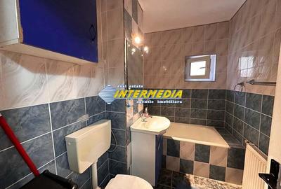Vanzare Apartament 2 camere CETATE PIATA cu Bucatarie mare si balcon finisat mobilat complet Alba Vanzare Apartament 2 camere CETATE PIATA cu Bucatarie mare si balcon finisat mobilat complet Alba - 6
