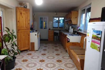 Casă cu 3 camere în Tămășeu - 4