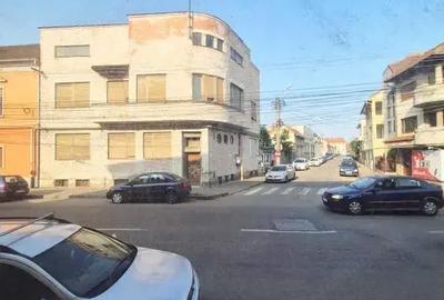 Casă cu 2 camere semidecomandat în Lugoj - 9