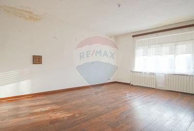 Casă cu 6 camere cu Teren 2134 Mp în Cincu - 12