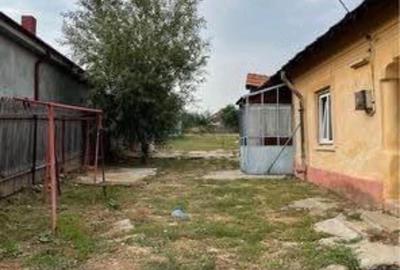 Casă cu 4 camere cu Teren 1000 Mp în Central - 4