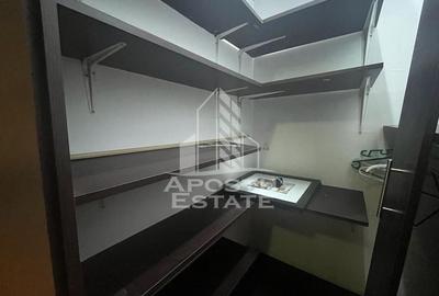 Apartament cu 3 camere de vanzare, centrala proprie, zona Dambovita - 7