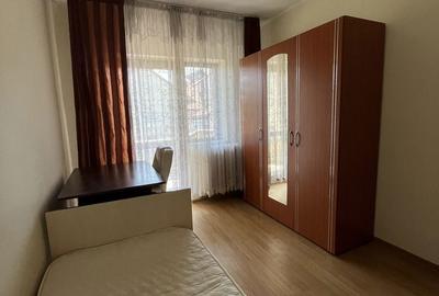 Apartament cu 4 camere în Podu Roș - 6