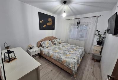 Apartament cu 3 camere decomandat în Central - 2