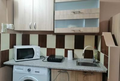 Garsonieră nedecomandată, mobilată în Soarelui - 7