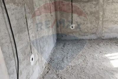 Casă cu 5 camere cu Teren 200 Mp în Poiana - 3