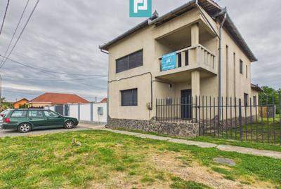 Casă individuală cu 4 camere cu Teren 1368 Mp în Central - 1