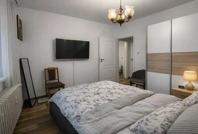 Apartament cu 2 camere semidecomandat, mobilat în 1 Mai - 6