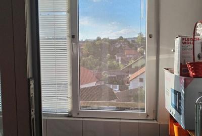 Garsonieră decomandată în Central - 3