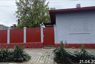 Casă cu 4 camere în Central - 3