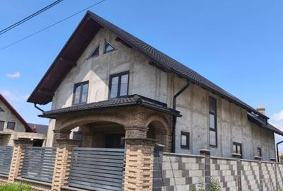 Casa individuala 4 camere, 200mp, Radauti - 2