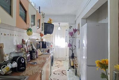 Apartament cu 4 camere decomandat în Micro 39 - 5