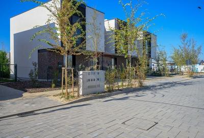 Vila luminoasa cu 4 camere si panouri solare in Amber FOREST Tunari - 31