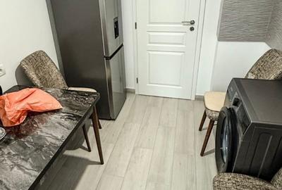 Apartament 2 camere renovat complet, etaj 3 – Micro 17 - 4