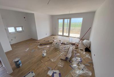 Duplex cu 5 camere cu Canalizare în Moșnița Nouă - 10