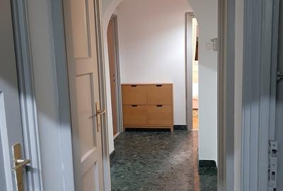 Apartament cu 3 camere decomandat în Bucureștii Noi - 2