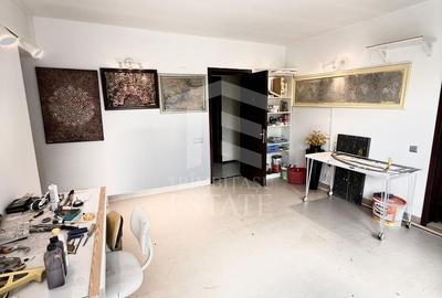 Casă cu 5 camere cu Teren 490 Mp în Central