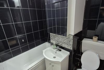 Garsonieră decomandată în Central