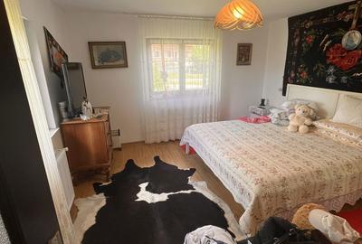 Casă cu 4 camere în Cetățeni - 5