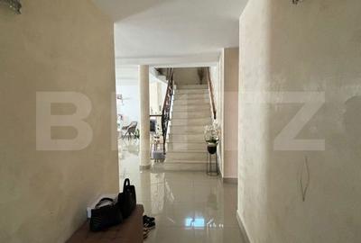 Casă cu 5 camere cu Teren 1400 Mp în Cetate - 11