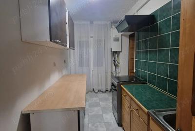 Apartament cu 3 camere semidecomandat în Obcini - 4